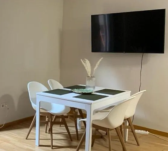 Plaza Ayuntamiento Apartment